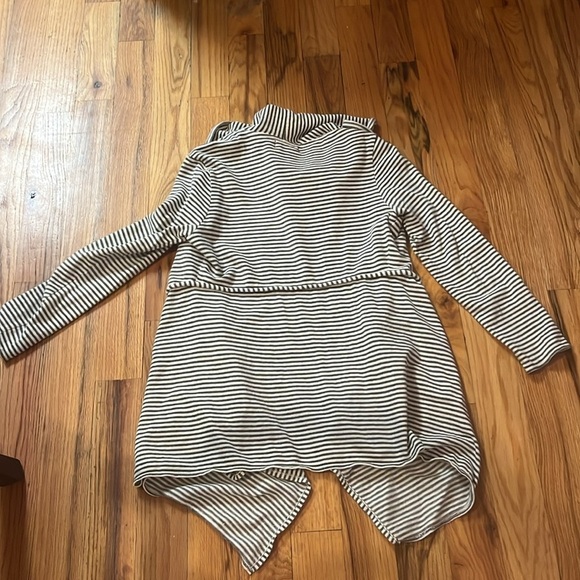 Max Studio Weekend asymmetrical hooded lightweight cardigan - Picture 3 of 3